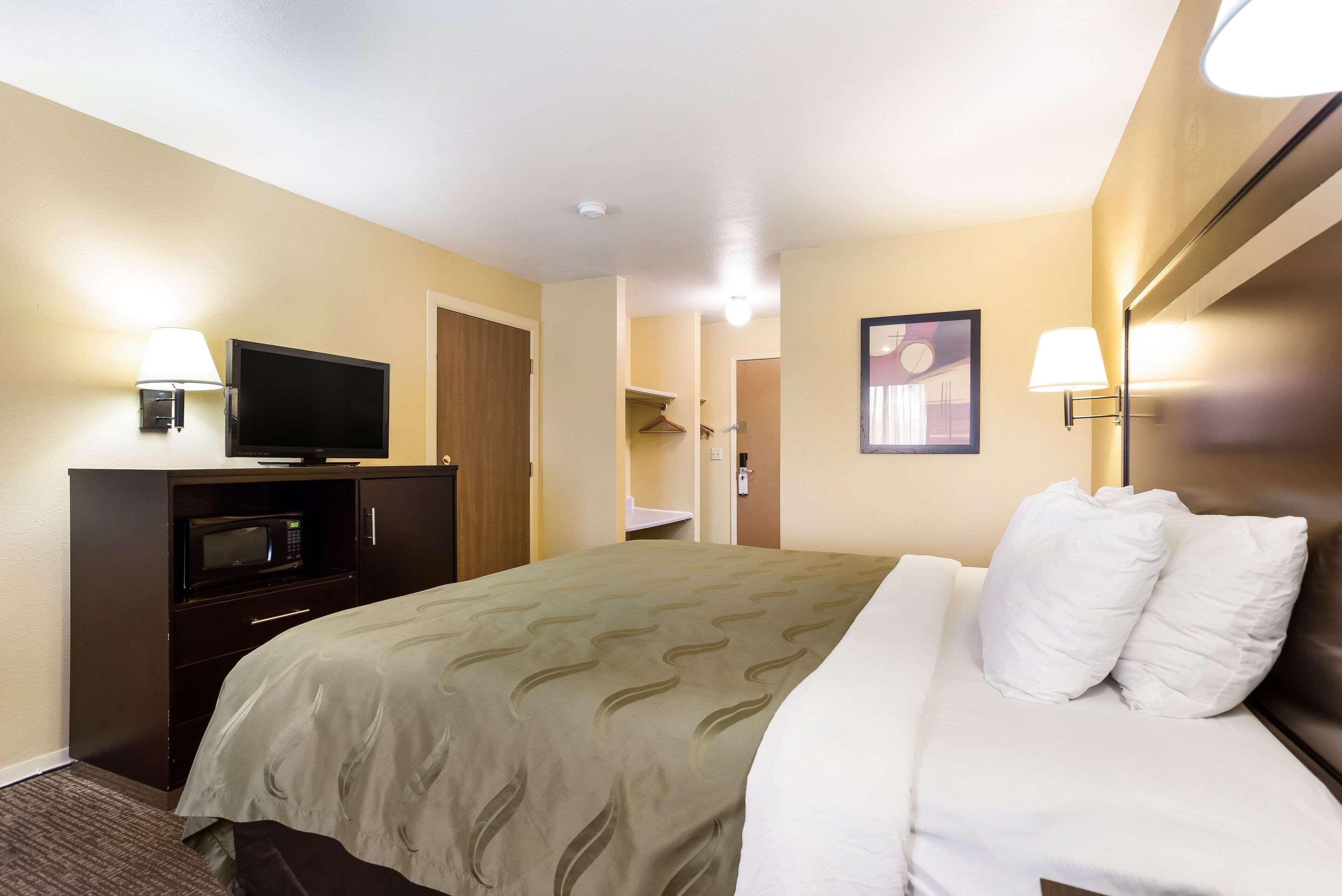 Quality Inn Airport Boise Exterior photo
